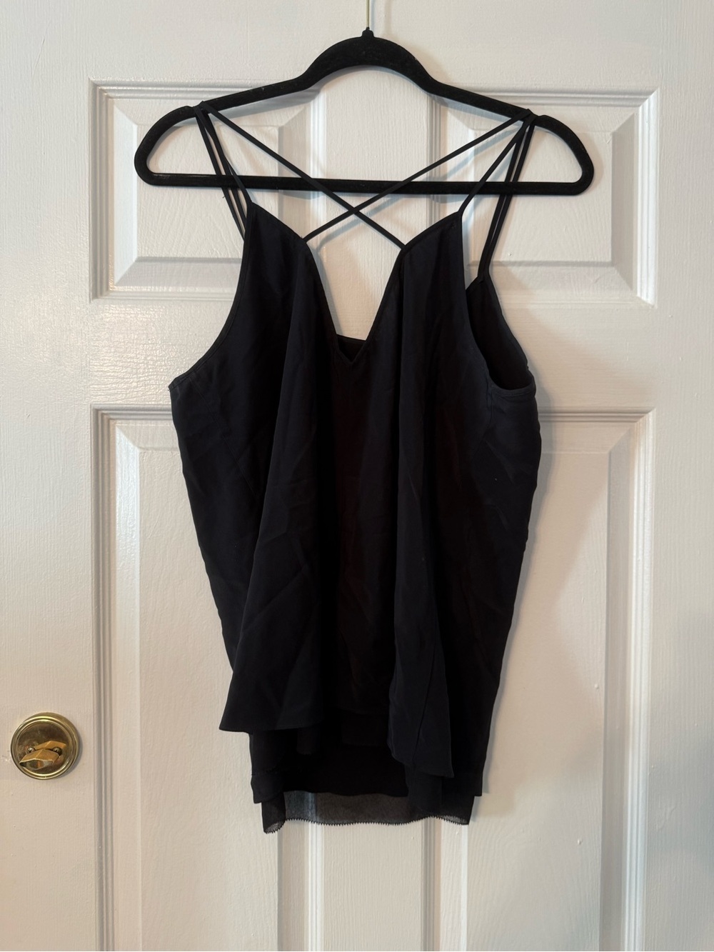 Women's Black Crisscross Strap Camisole Top - Picture 4 of 6